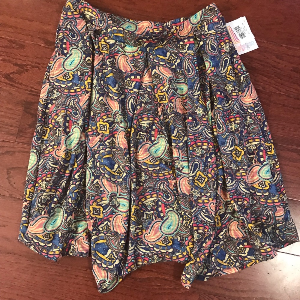 Lularoe Madison size 2xl gorgeous print